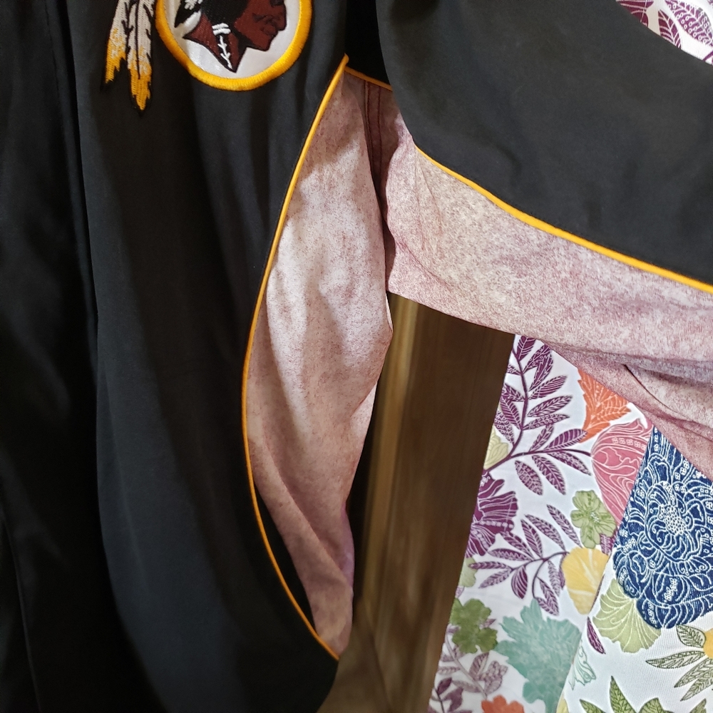 Vintage NFL Washington Redskins jacket - Picture 9 of 12